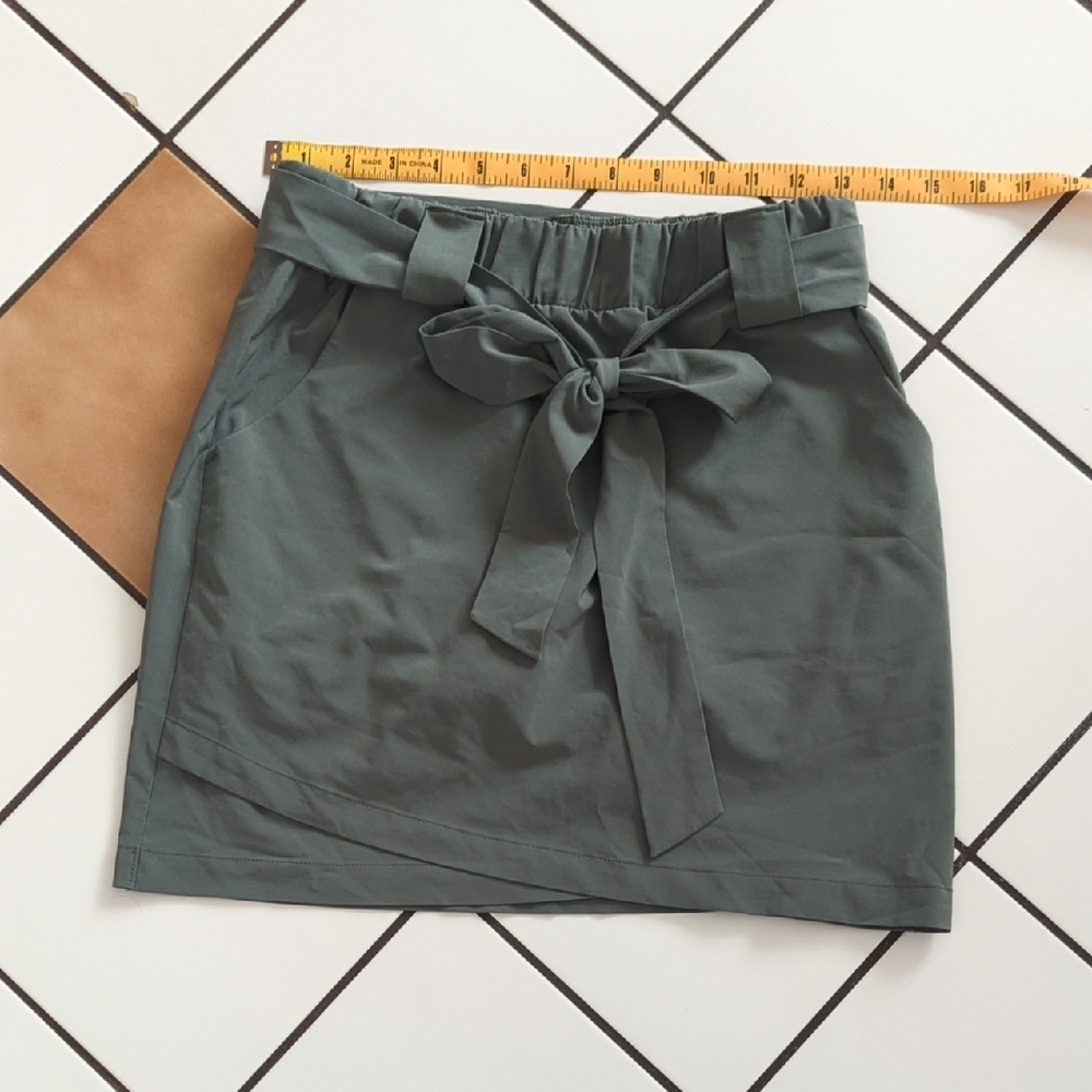Athleta Skort XS Green